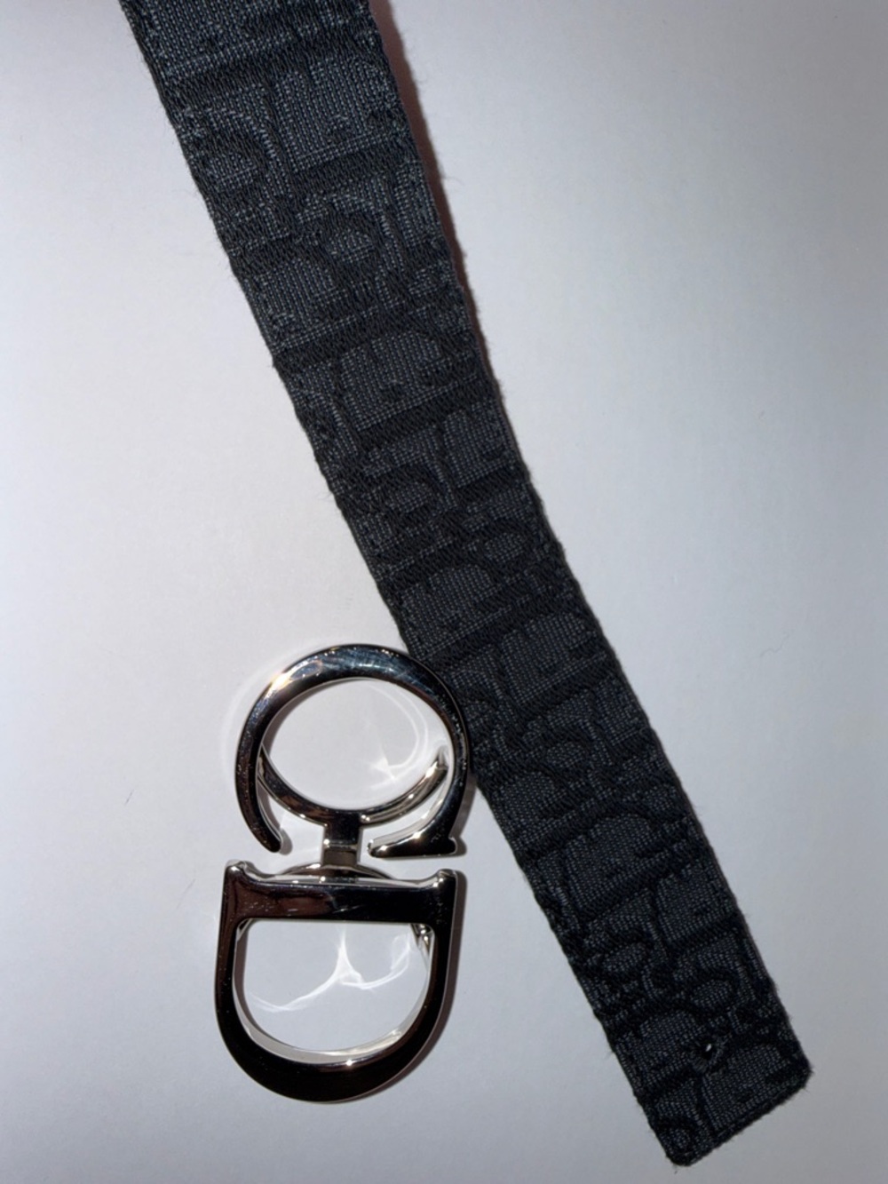 Christian Dior reversible belt with silver CD buckle - Picture 14 of 16
